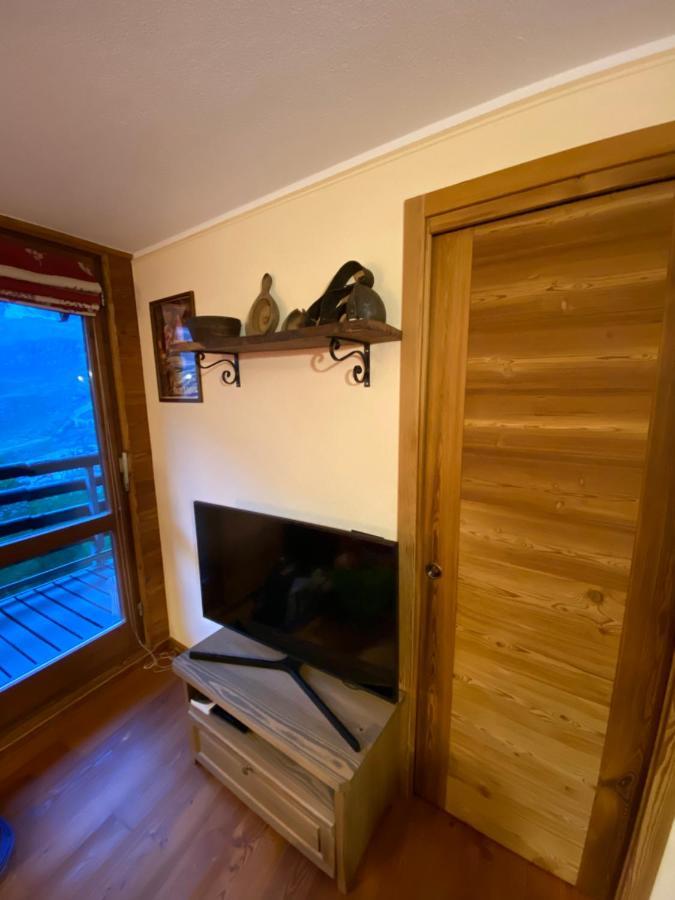 Baita Delle Marmotte Cir N 0012 Брей-Червиния Экстерьер фото